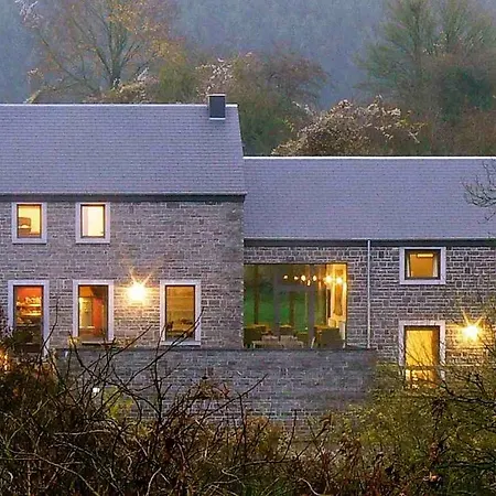 Maison D'hotes La Lavandiere 4*